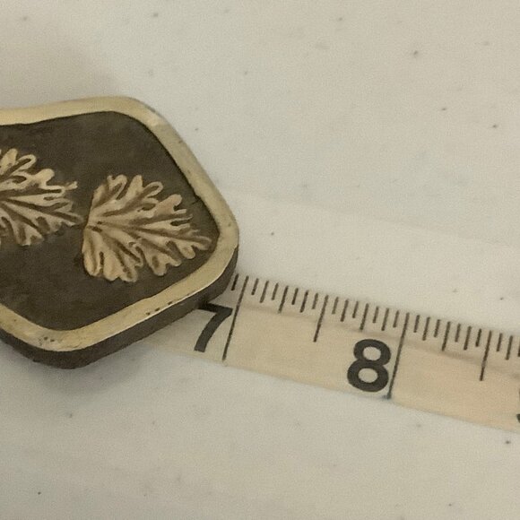 Vtg Wall Cross Decorative Embossed With Leaf Design 7" X 5” Religious - Picture 4 of 6